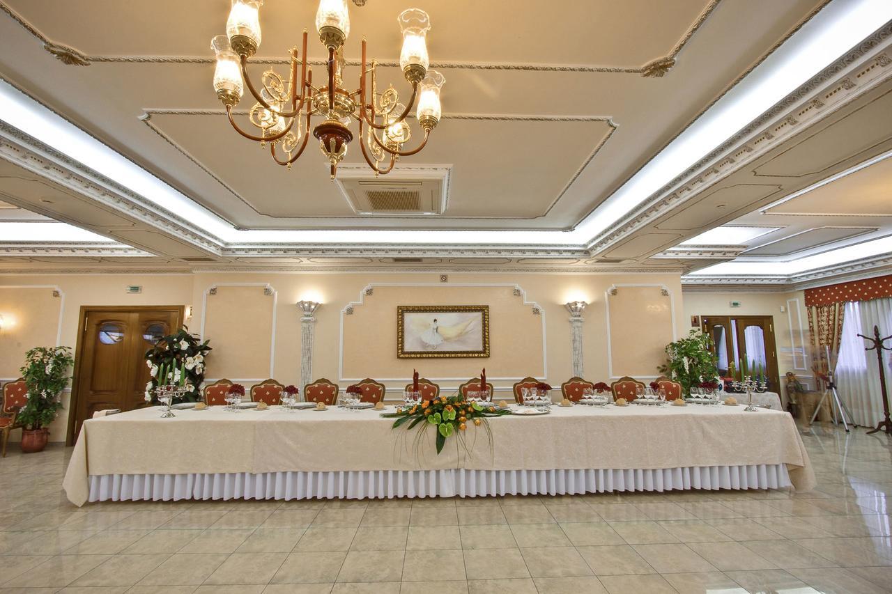 Pazo De Monterrei Hotel Ourense Eksteriør billede
