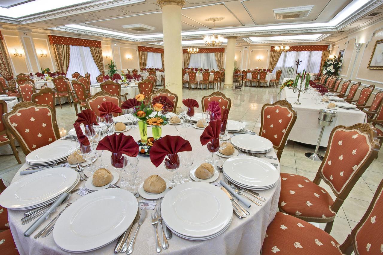 Pazo De Monterrei Hotel Ourense Eksteriør billede
